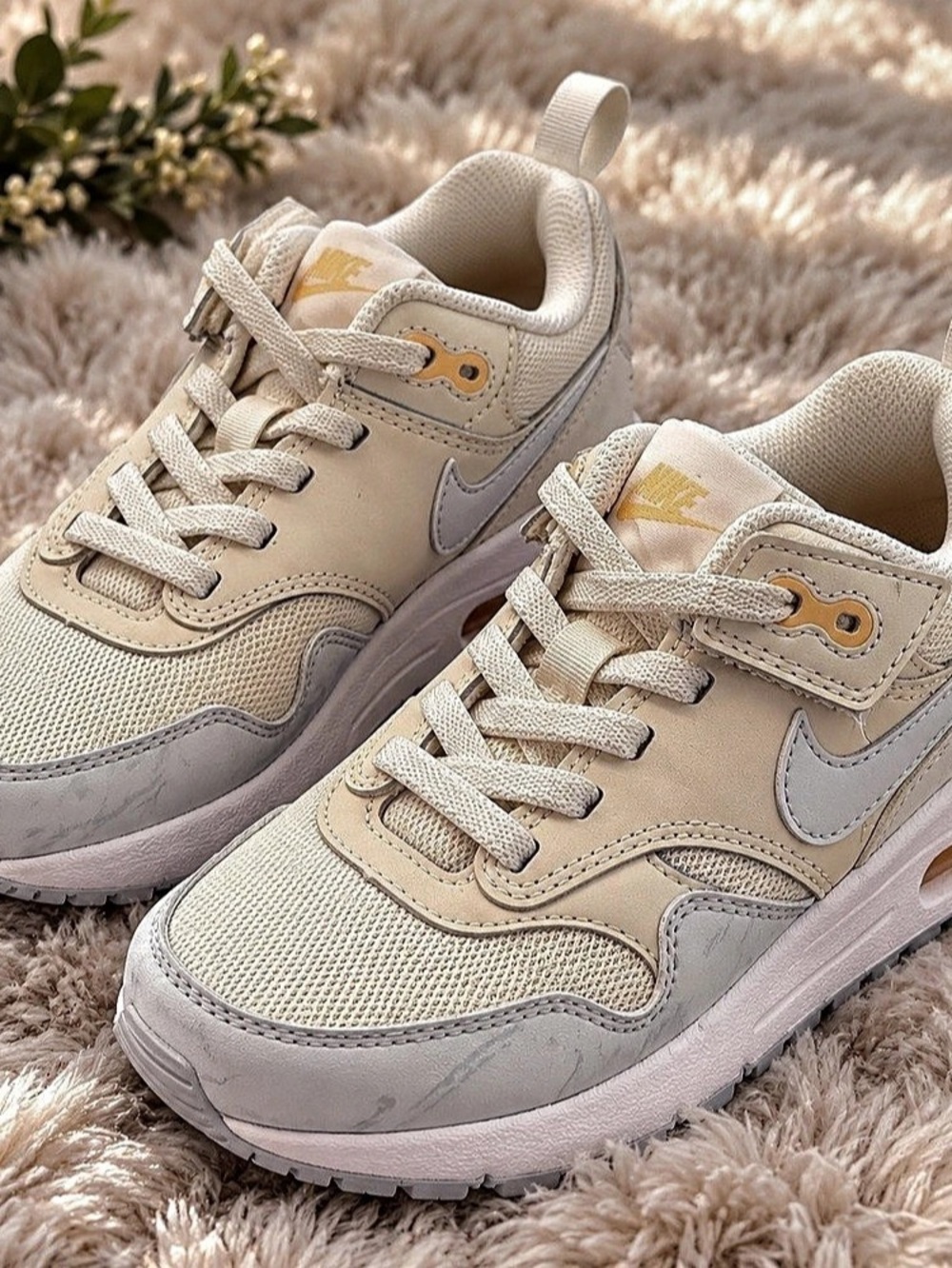 Nike Air Max 1 Kids' Sneakers Cream & Gray US 13.5C
